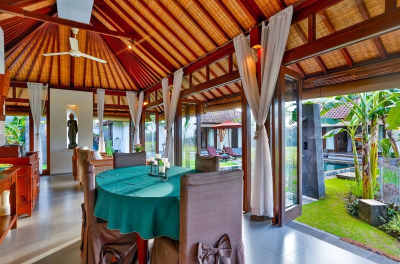 קנגו Villa Kaba Kaba Resort מראה חיצוני תמונה